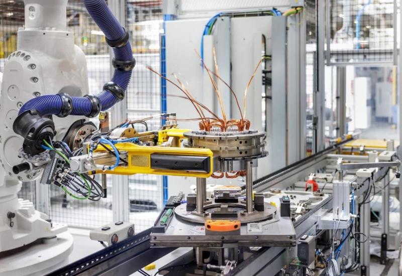 Rotacija procesnih traka na liniji 6AM, namijenjenoj proizvodnji električnih dijelova - Impresivno postignuće tvornice u Renault Grupe Cléonu